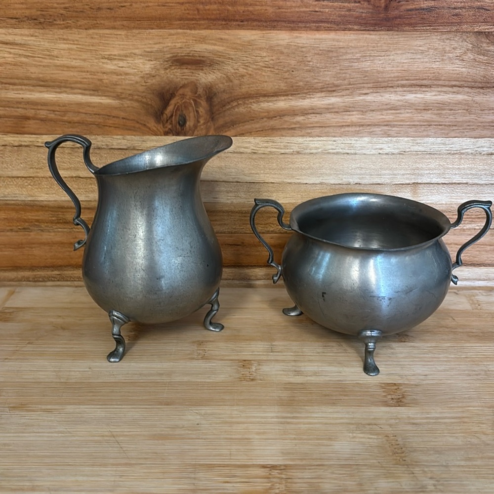 International Pewter 278 33 & 278 34 Sugar Creamer Footed Set #F57